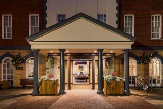 Mercure Southgate Hotel