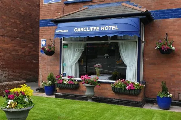 Oakcliffe Hotel