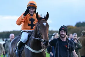 Sunday on the Hill at Exeter Racecourse